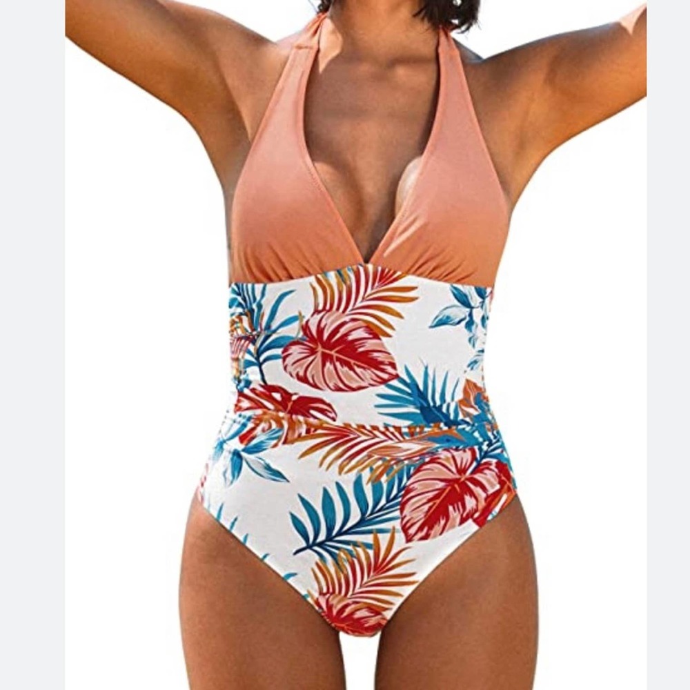 CUPSHE NWT Women's One Piece Swimsuit Black Keyhole Halter XS
